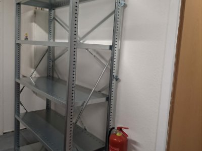 Nové regály pro sklad potravinové pomoci v Moravské Třebové